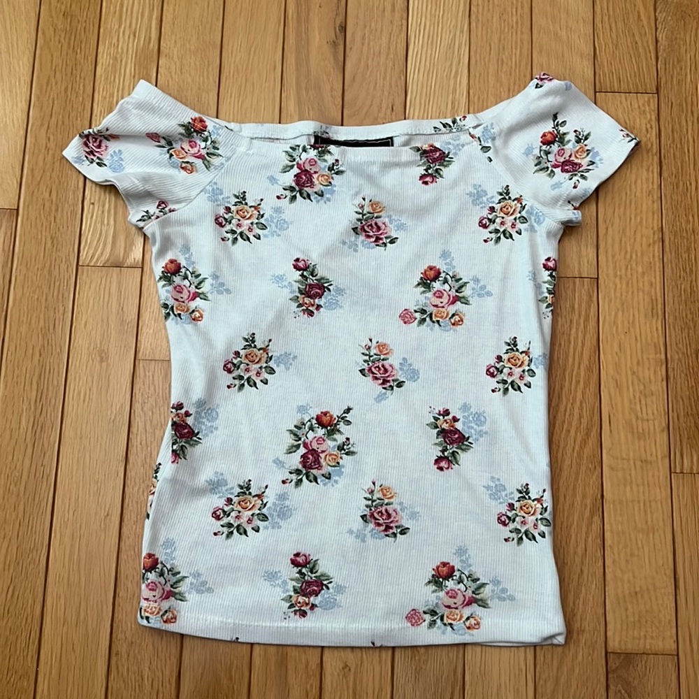floral top